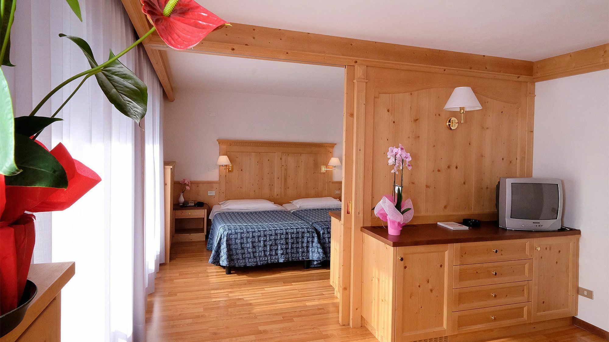 Lake&Nature Hotel Gloria Мольвено Экстерьер фото